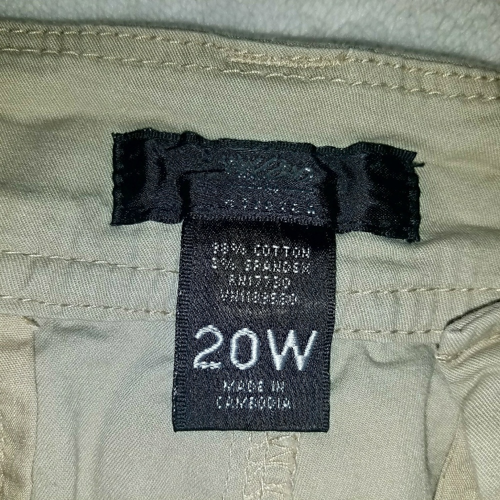 Khaki shorts